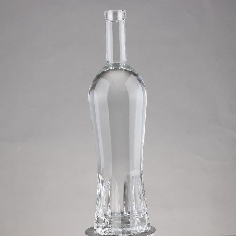 70cl 700ml wodkaflessen gemaakt van super flint glas met dikke basis en kurk afdichting type