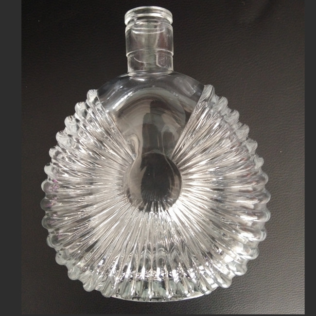 750 ml gitaarvormige glazen flessen voor brandy vodka wijn geverfde kleur en duurzaam